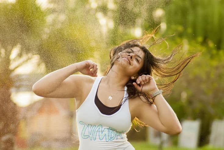 woman doing zumba